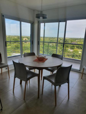 Departamento con vista al río